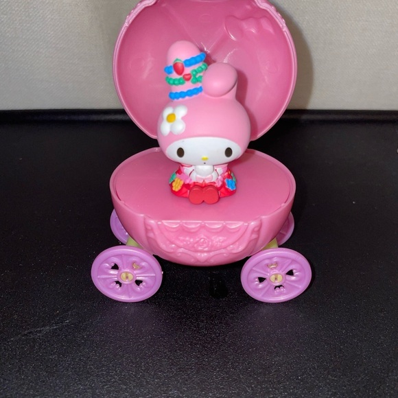 My Melody Carriage gachapon figure - Picture 5 of 5